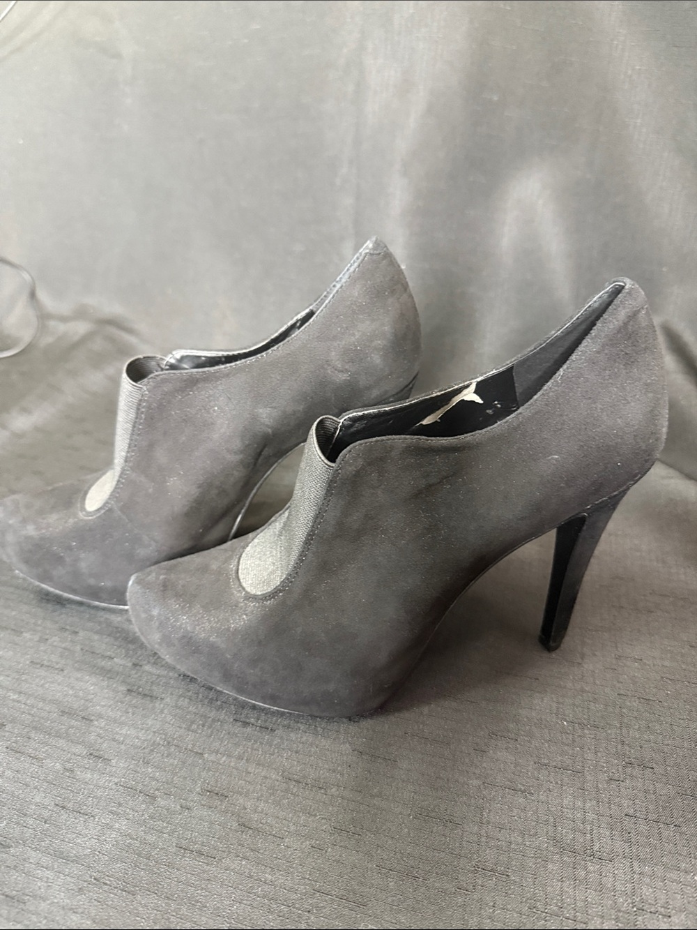 Women's Black Suede High Heel Booties Size 8.5